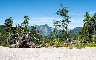 Mountainbike Tour mit Blick auf den Walchensee